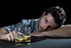 how does alcohol affect blood pressure