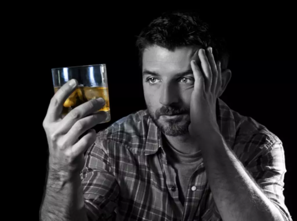 alcohol and dehydration