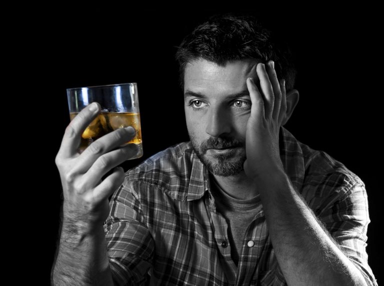 can alcoholism cause dementia