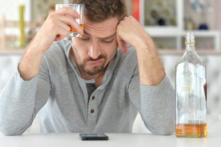 alcohol and depression treatment