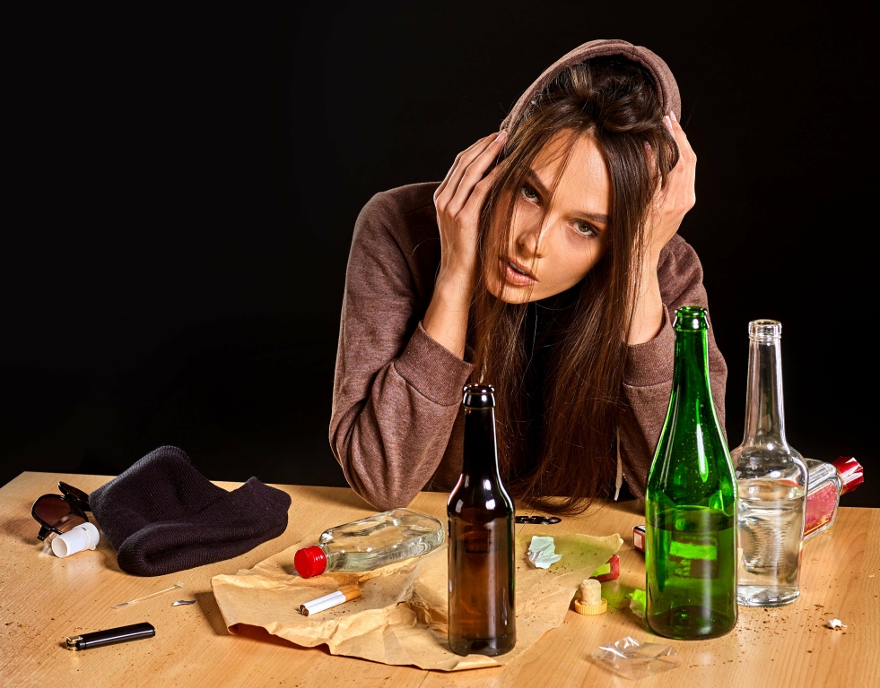 alcohol worsens depression