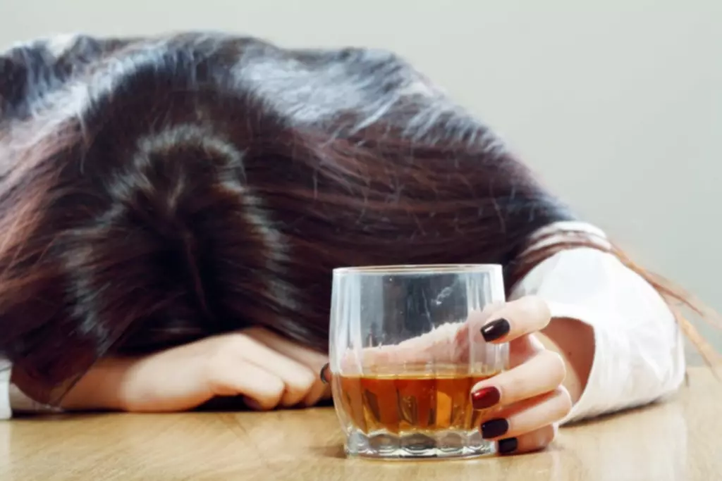 narcissism and alcoholism