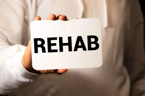 how to stop alcohol withdrawal shakes