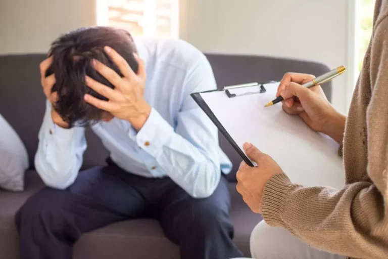 Signs of drug use: What to do if you notice them in your relatives Signs of drug use: What to do if you notice them in your relatives