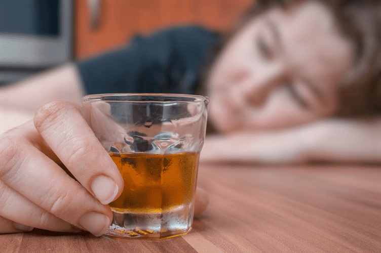 alcohol essential tremor