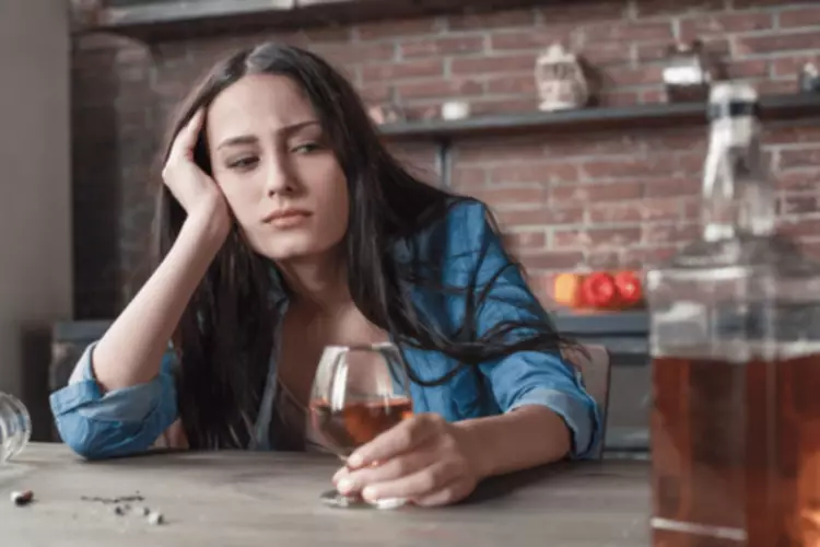 What is Alcohol Abuse & How To Treat Alcoholism?