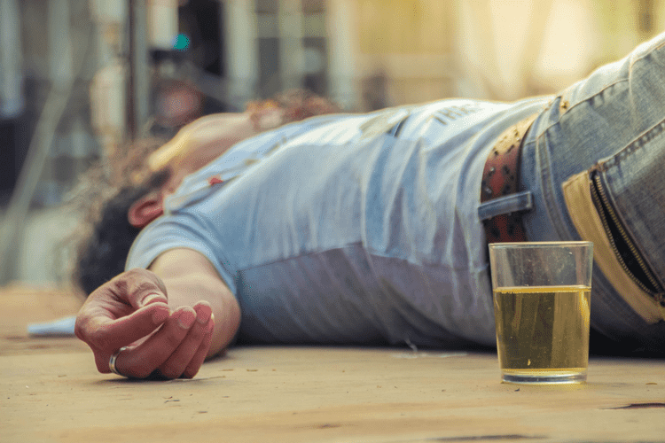alcohol dependence signs