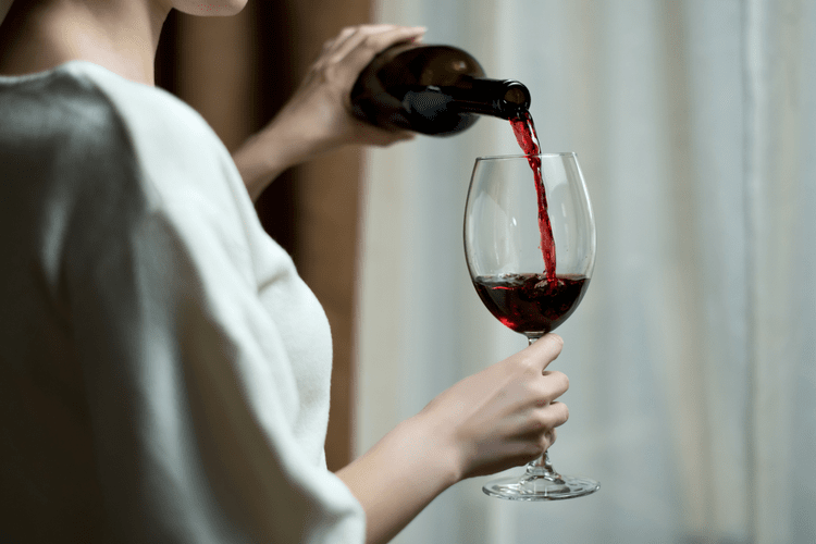 does alcohol increase blood pressure