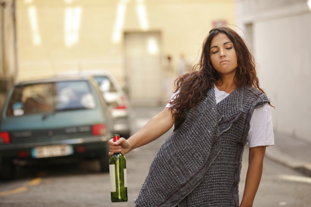 Alcoholism in Teens and Its Risks