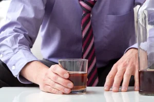 alcohol withdrawal syndrome symptoms